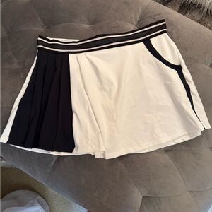 Free people White and Black Pleated Tennis Skirt